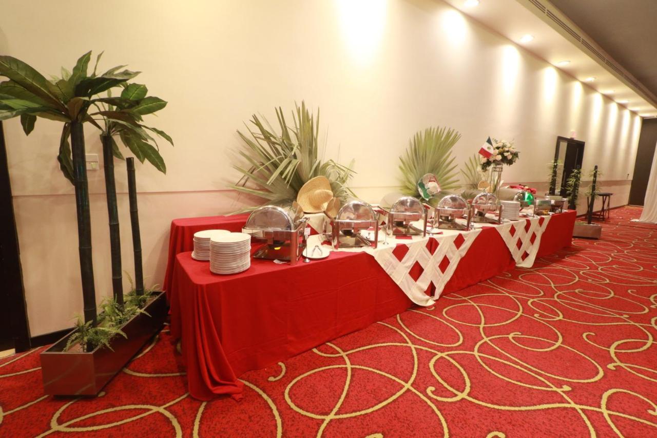 Holiday Inn Tuxpan - Convention Center By Ihg Eksteriør billede