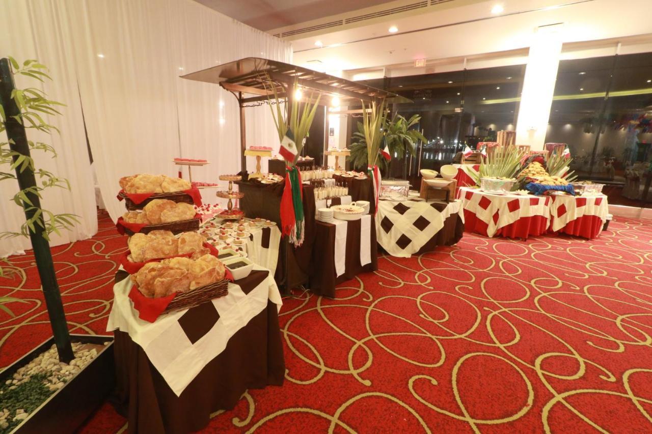 Holiday Inn Tuxpan - Convention Center By Ihg Eksteriør billede